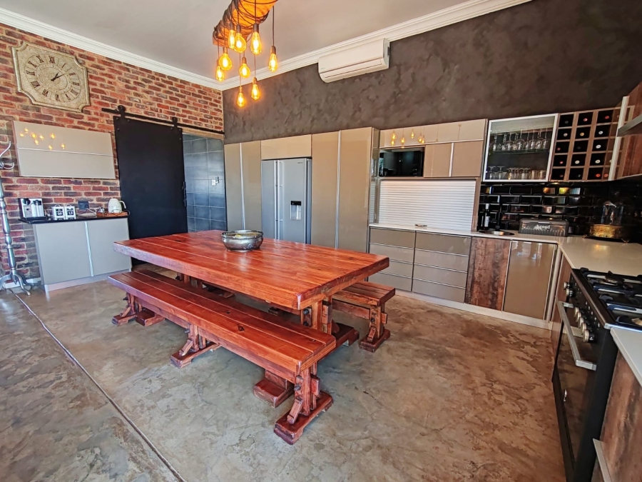 3 Bedroom Property for Sale in Grimbeeck Park North West